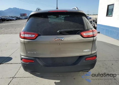 2017 Jeep Cherokee Latitude из США, поврежденный, VIN 1C4PJMCS7HW615637